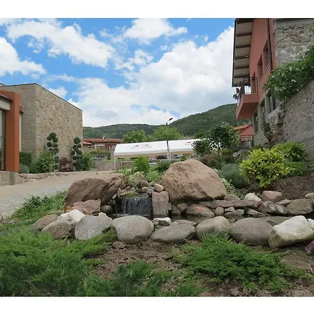 Yustina Casa de hóspedes
